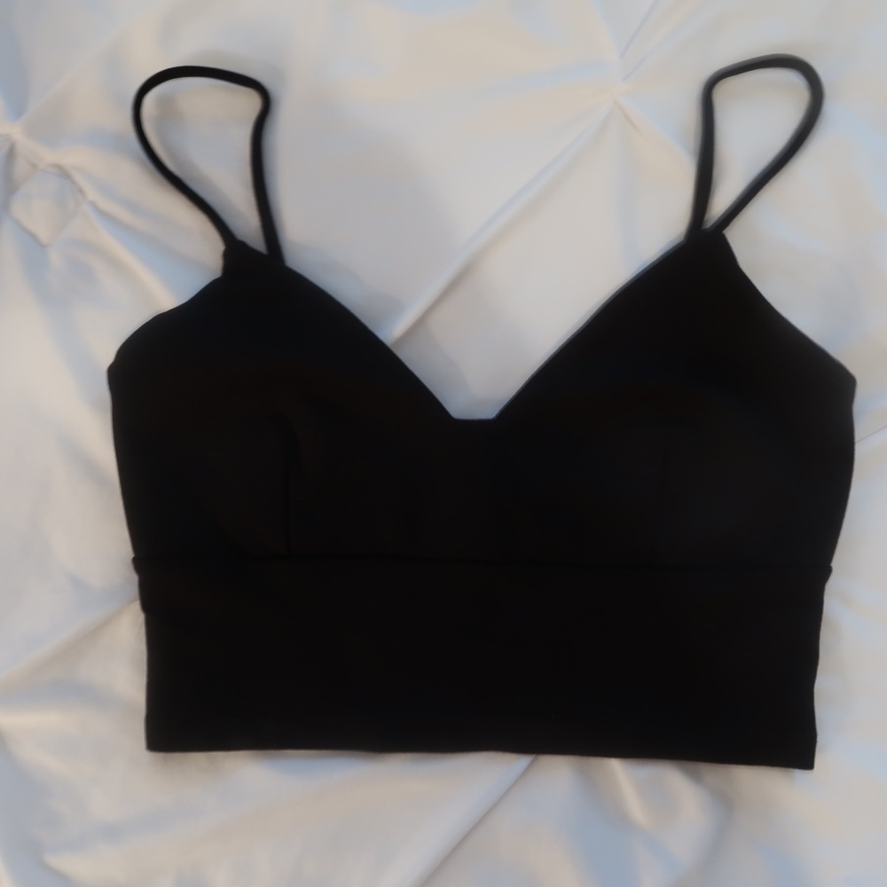 Black Triangle Crop Top
